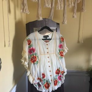 Anthropologie- TANVI KEDIA embroidered top